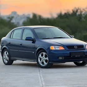 Opel Astra 2003