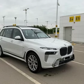 BMW X7 2023