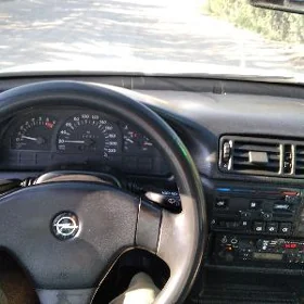 Opel Vectra 1992