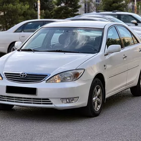 Toyota Camry 2003