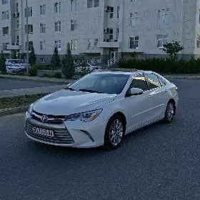 Toyota Camry 2016