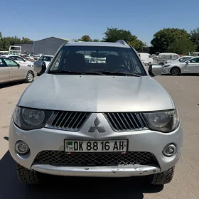 Mitsubishi L200 2008
