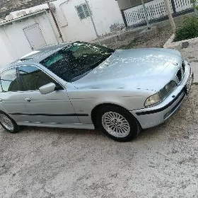 BMW E39 1997