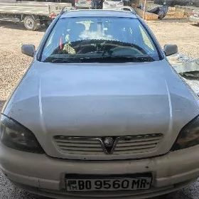 Opel Astra 2004