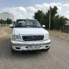 Ford Expedition 2002