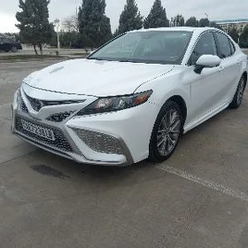 Toyota Camry 2022