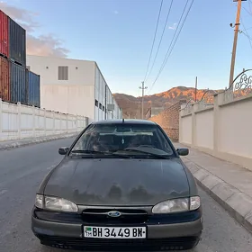 Ford Mondeo 1993