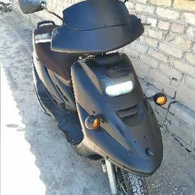 skuter mator