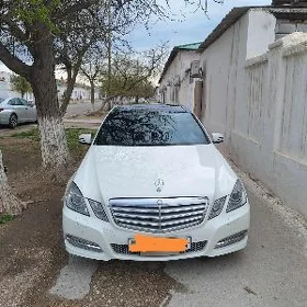 Mercedes-Benz E350 2010