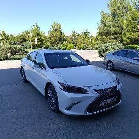 Lexus ES 350 2024