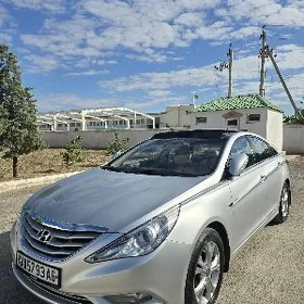 Hyundai Sonata 2012