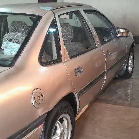 Opel Vectra 1990