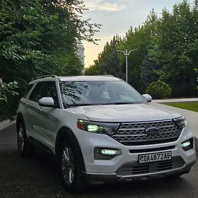 Ford Explorer 2021