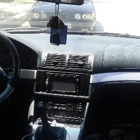 BMW 5 Series 1998