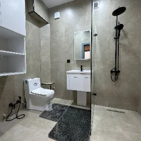 1 ЭТ. 2×3КОМ-60м²,ЦЕНТР!