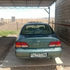 Nissan Maxima 1999