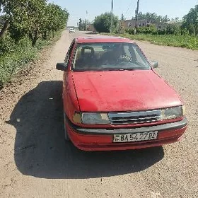 Opel Vectra 1990