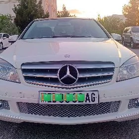 Mercedes-Benz C-Class 2008