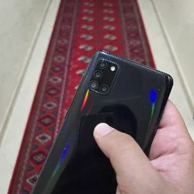 Samsung A31