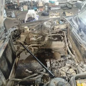 e34 bmw 25 pyrasdoy mator