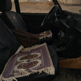 Lada 2107 2000