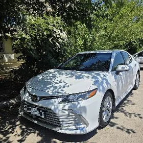 Toyota Camry 2022