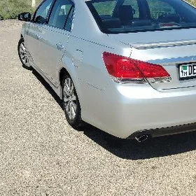 Toyota Avalon 2012