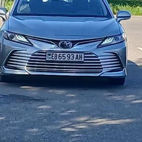 Toyota Camry 2022