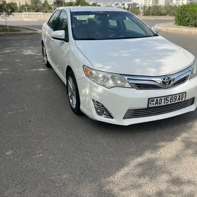 Toyota Camry 2013