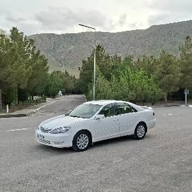 Toyota Camry 2005