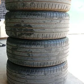 235/40/19/ MISHELIN ÝYLY23