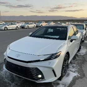 Toyota Camry 2026