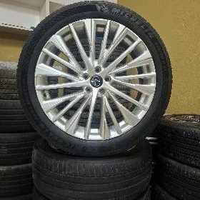 RX Leksus R21
