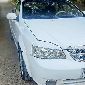 Daewoo Lacetti 2005