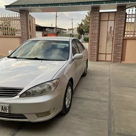 Toyota Camry 2003