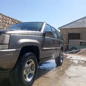 Jeep Grand Cherokee 2000