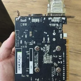 Videokarta 2gb