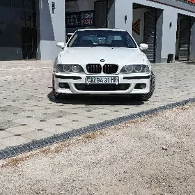 BMW E39 1999