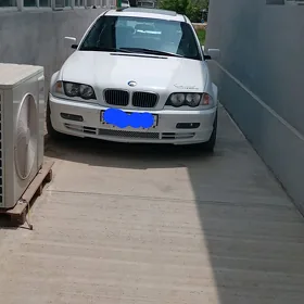 BMW E46 2001