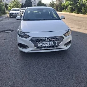 Hyundai Accent 2022