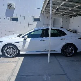 Toyota Camry 2020