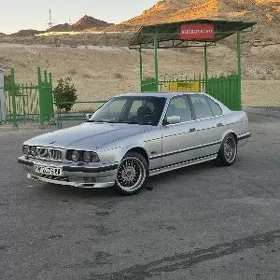BMW E34 1989