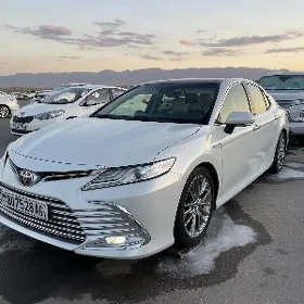 Toyota Camry 2022