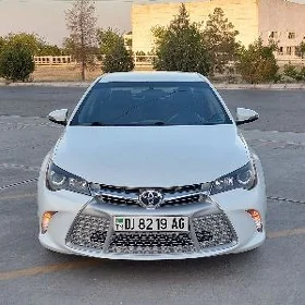 Toyota Camry 2016