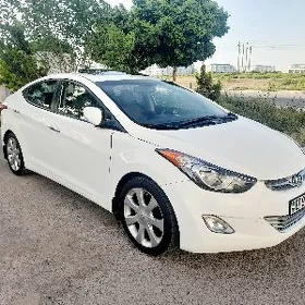 Hyundai Elantra 2011