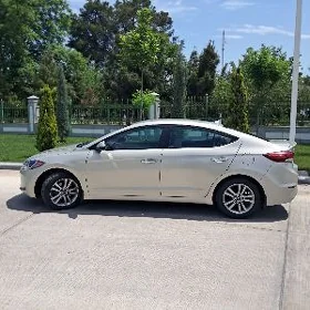 Hyundai Elantra 2018
