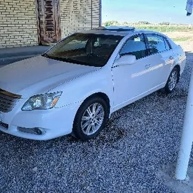 Toyota Avalon 2005