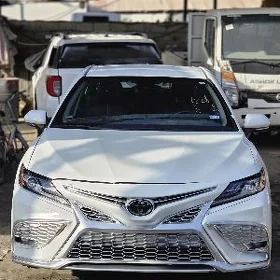 Toyota Camry 2023