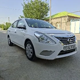 Nissan Sunny 2022