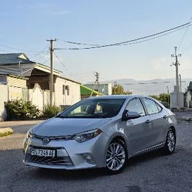 Toyota Corolla 2015